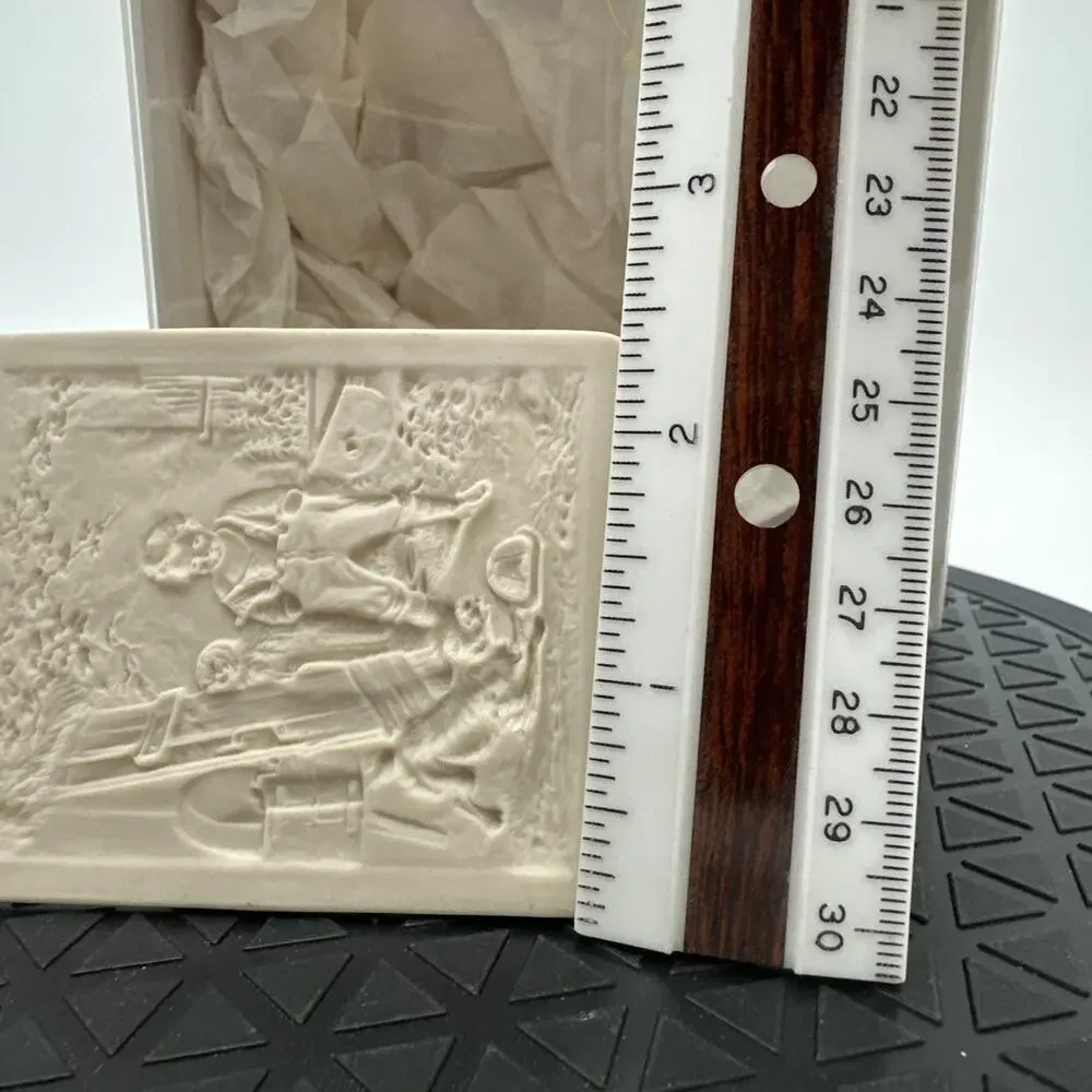 Vintage Jan Fletcher Night Light Porcelain Beige